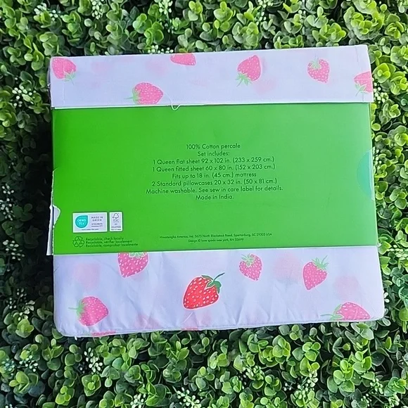 Kate Spade Green Strawberry Queen Sheet Set 100% Cotton Percale New - Picture 3 of 10